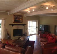 Swallows Nest Guesthouse - Australia Accommodation