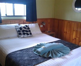 Hobart Cabins And Cottages - Australia Accommodation 6