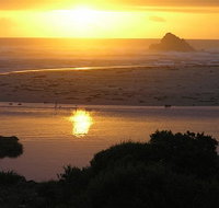 Arthur River Beach House - Australia Accommodation
