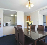 Alanvale Apartments  Motor Inn - Australia Accommodation