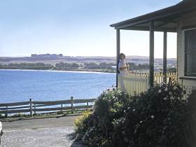 Abbey's On The Terrace - Australia Accommodation 0