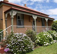 Kenya Cottage - Australia Accommodation