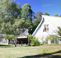 Hide-Away Cottage Retreat - Australia Accommodation