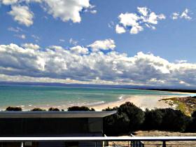 Freycinet Beach Apartments - Australia Accommodation 0