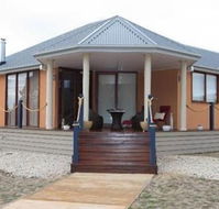 Aurora Cottages - Australia Accommodation
