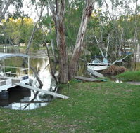 Riverside Waterfront Motel Wahgunyah - Australia Accommodation