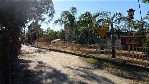 Nathalia Motel And Holiday Park - Australia Accommodation 2