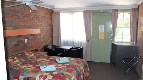 Creswick Motel - Australia Accommodation 2