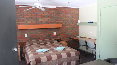 Creswick Motel - Australia Accommodation 3