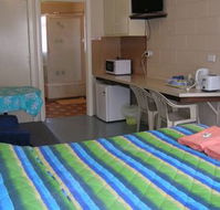 Turn In Motel - Australia Accommodation