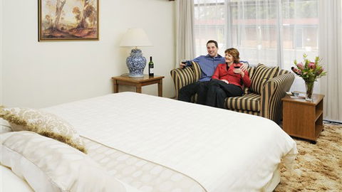 Captains Lodge International - Australia Accommodation 5
