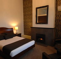 Quality Inn Heritage on Lydiard - Australia Accommodation