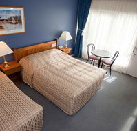 Riverboat Lodge Motor Inn - Australia Accommodation