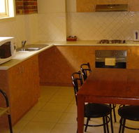 Nireeda Apartments on Clare - Australia Accommodation