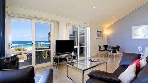 A Great Ocean Road Resort Whitecrest - Australia Accommodation 3