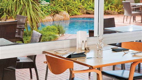 Quality Hotel On Olive - Australia Accommodation 4