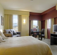 Comfort Inn  Suites City Views - Australia Accommodation
