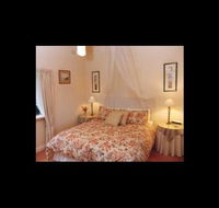 A Country House at Winstanley - Australia Accommodation