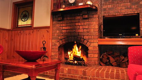 Apollo Bay Cottages - Australia Accommodation 1