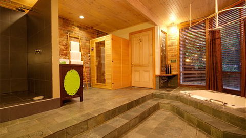Linden Gardens Rainforest Retreat - Australia Accommodation 6