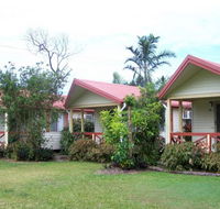 Flying Fish Point Tourist Park - Australia Accommodation
