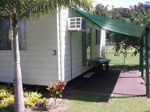 Flying Fish Point Tourist Park - Australia Accommodation 2