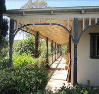 The Grande Hotel and Restaurant - Australia Accommodation