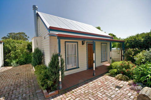 Torquay 1903 Period Cottages - Australia Accommodation 1