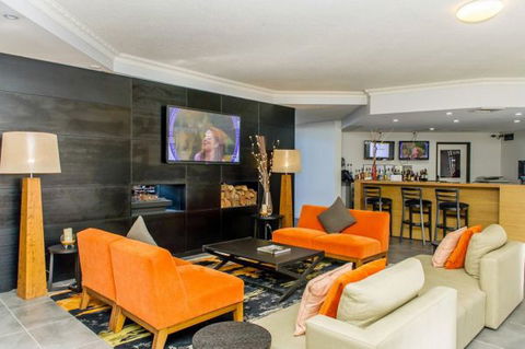 Alpha Canberra Hotel And Apartments - Australia Accommodation 2