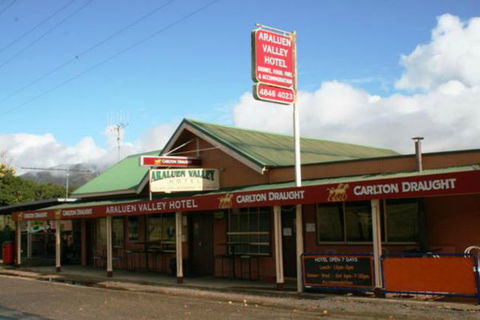 Araluen Hotel - Australia Accommodation 1