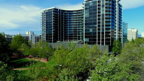 Astra Apartments - Manhattan - Australia Accommodation 0