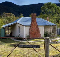 Nil Desperandum - Australia Accommodation