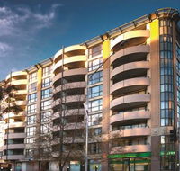 Medina Serviced Apartments Canberra James Court - Australia Accommodation
