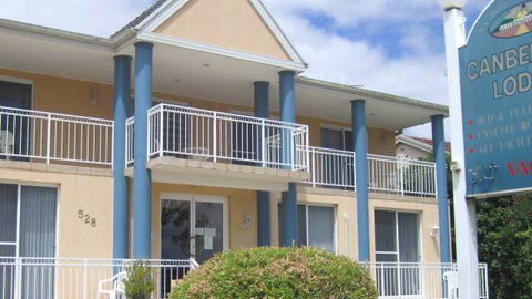 Canberran Lodge - Australia Accommodation 0