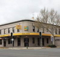 Royal Hotel Yass - Australia Accommodation