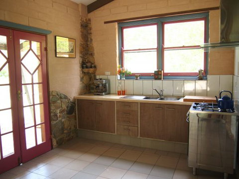Mudbrick And Stone Hideaway Bellingen - Australia Accommodation 4