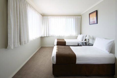 Pinnacle Apartments - Australia Accommodation 7