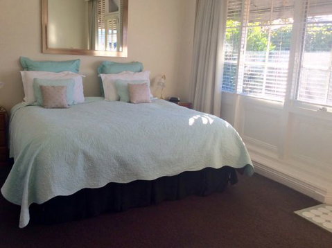 Rose Cottage - Australia Accommodation 5