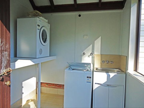 Palais D'Amor At Greenwell Point - Australia Accommodation 39