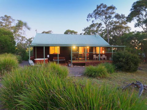 Eagleview Resort - Australia Accommodation 0