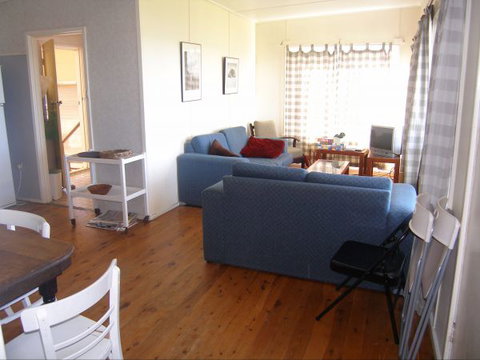 Palais D'Amor At Greenwell Point - Australia Accommodation 83