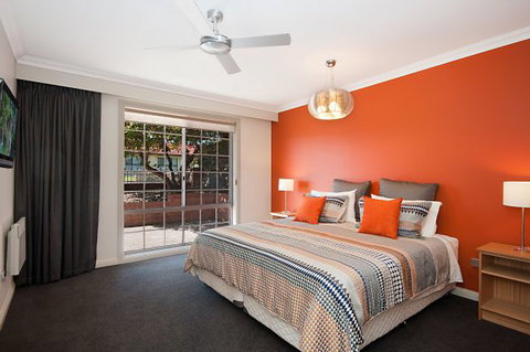 Limestone Coast Apartments - Australia Accommodation 5