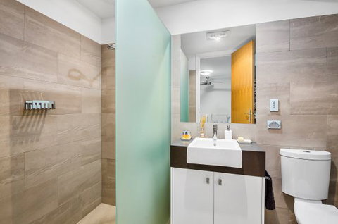 Limestone Coast Apartments - Australia Accommodation 8
