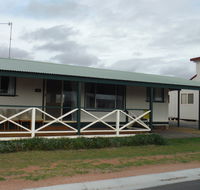 Beach Escape - Australia Accommodation