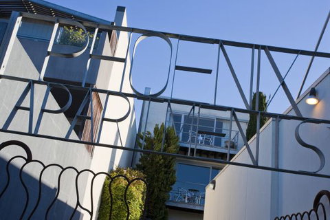 Phoenix Apartments - Australia Accommodation 4