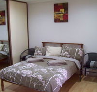 Potch  Colour - Australia Accommodation