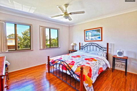 Palais D'Amor At Greenwell Point - Australia Accommodation 3