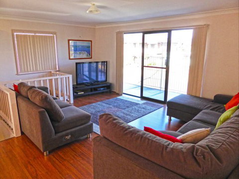 Palais D'Amor At Greenwell Point - Australia Accommodation 7