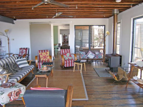 Palais D'Amor At Greenwell Point - Australia Accommodation 92