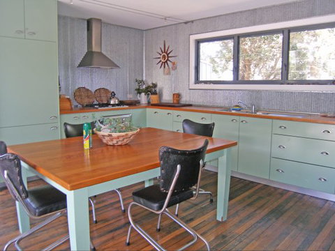 Palais D'Amor At Greenwell Point - Australia Accommodation 95
